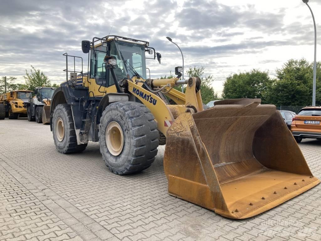 Komatsu WA 470-8 Incarcator pe pneuri