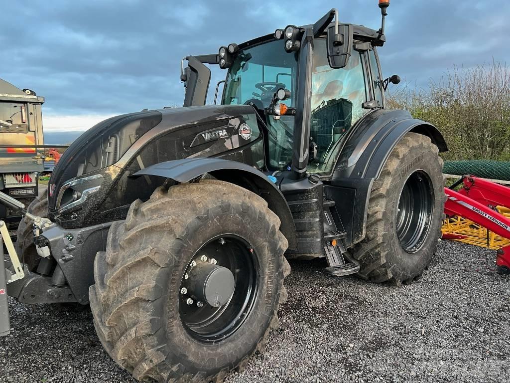 Valtra T 235 Direct Tractoare