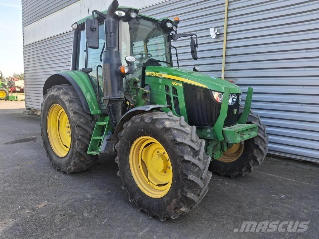 John Deere 6100M Tractoare