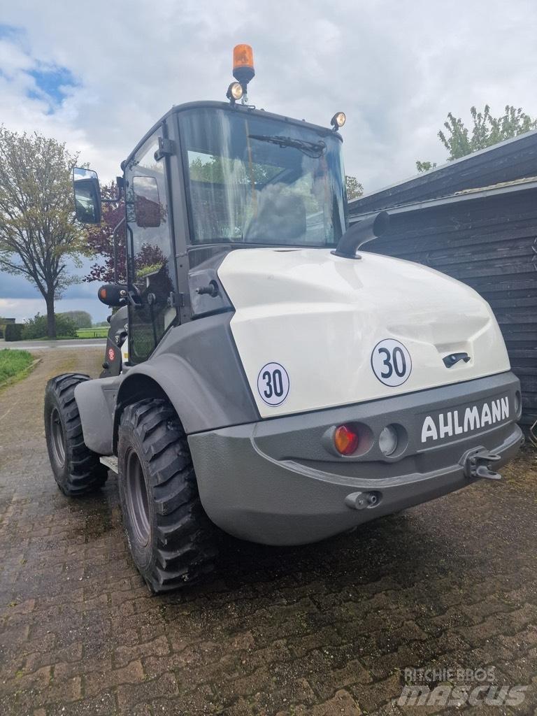 Ahlmann AZ95/75 Incarcator pe pneuri
