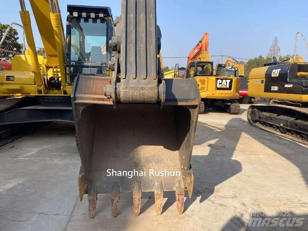 Volvo EC 220 Excavatoare pe șenile
