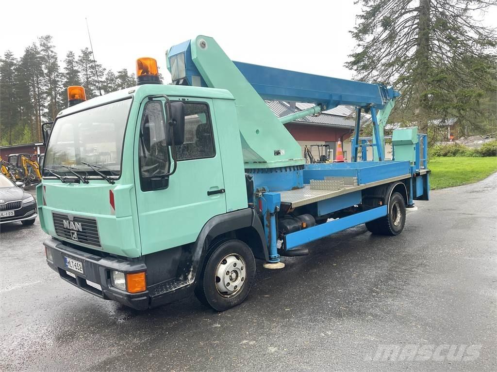 MAN L200 4x2-4300 Platforme aeriene montate pe camion