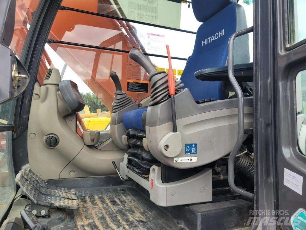 Hitachi 180 Excavatoare pe șenile
