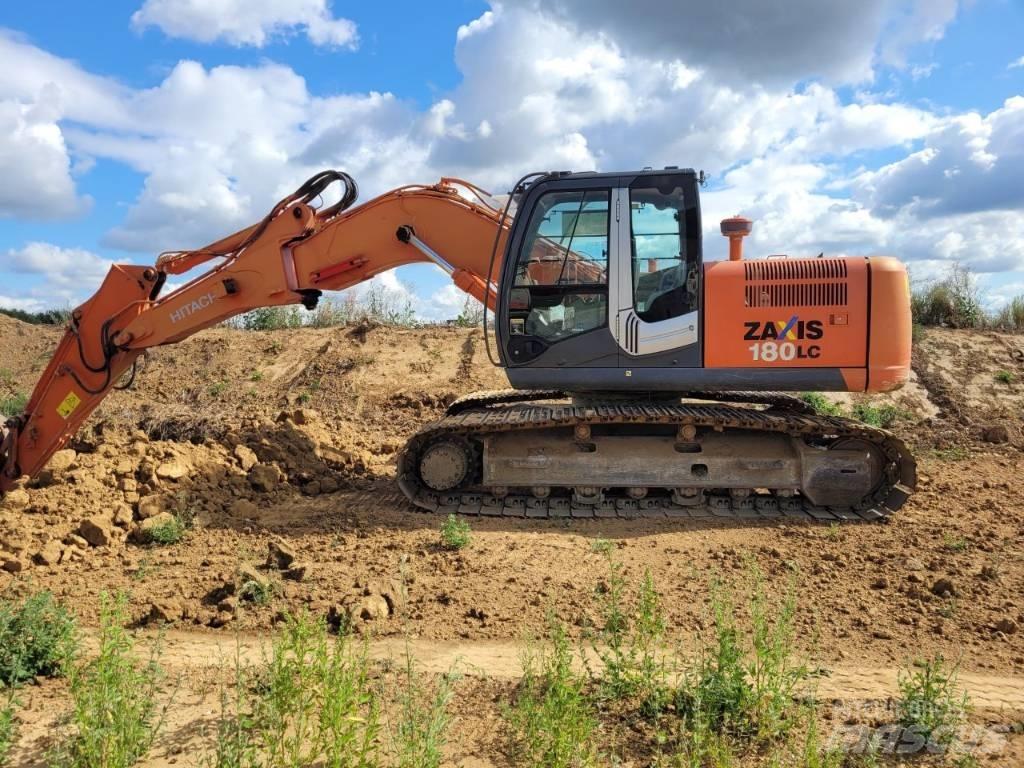 Hitachi 180 Excavatoare pe șenile
