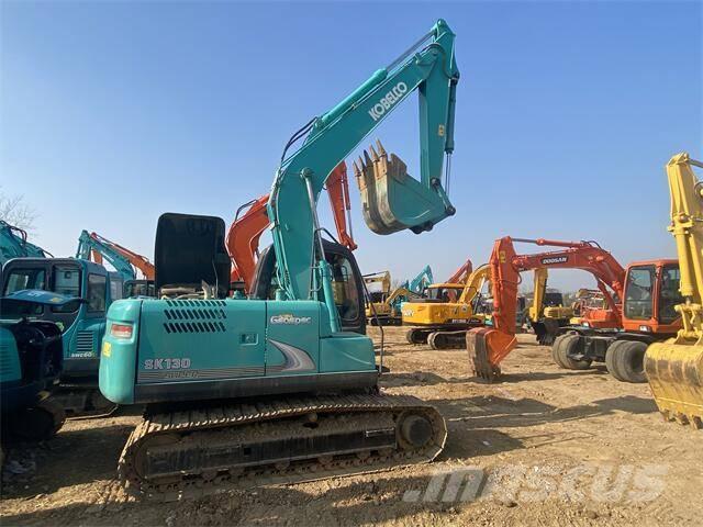Kobelco SK 130 Excavatoare pe șenile
