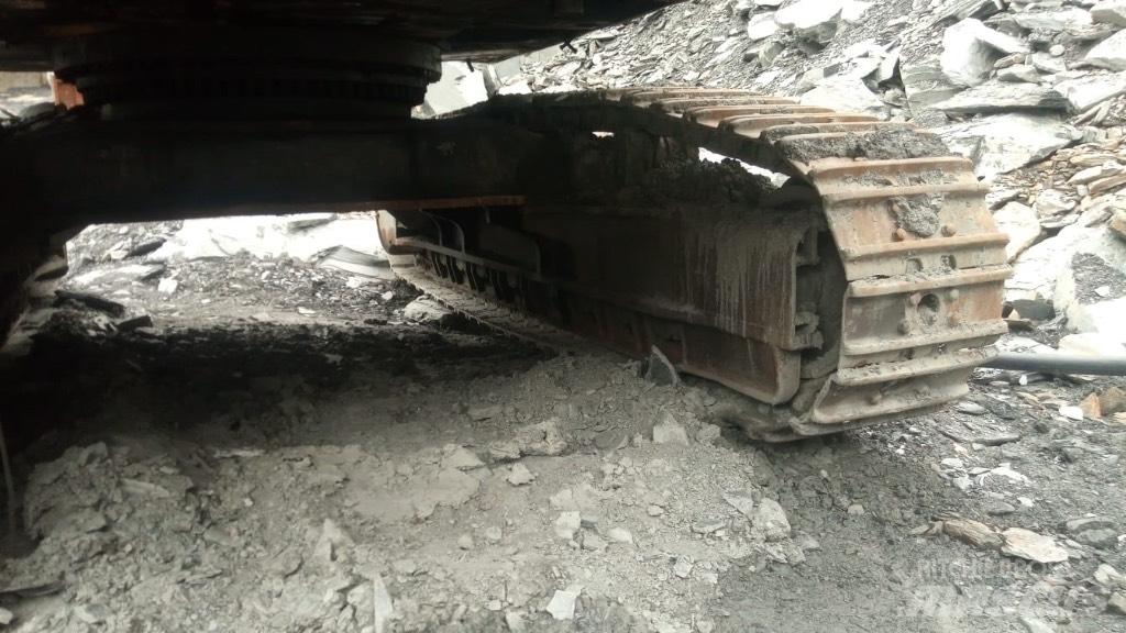 CAT 352 F Excavatoare pe șenile
