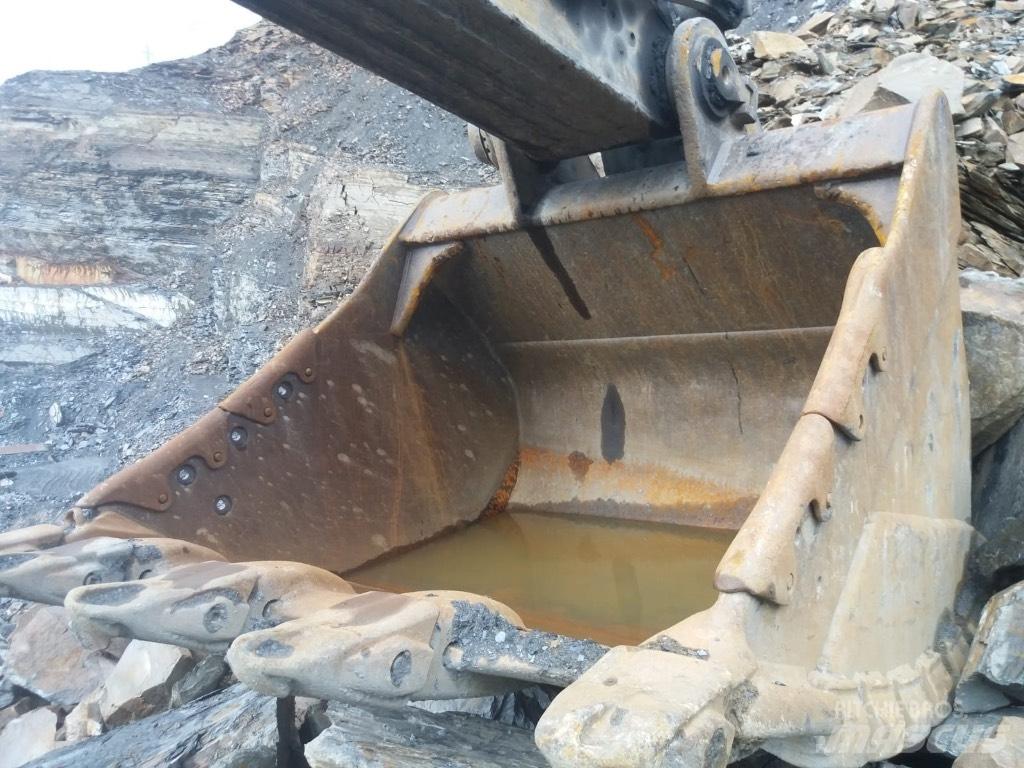 CAT 352 F Excavatoare pe șenile
