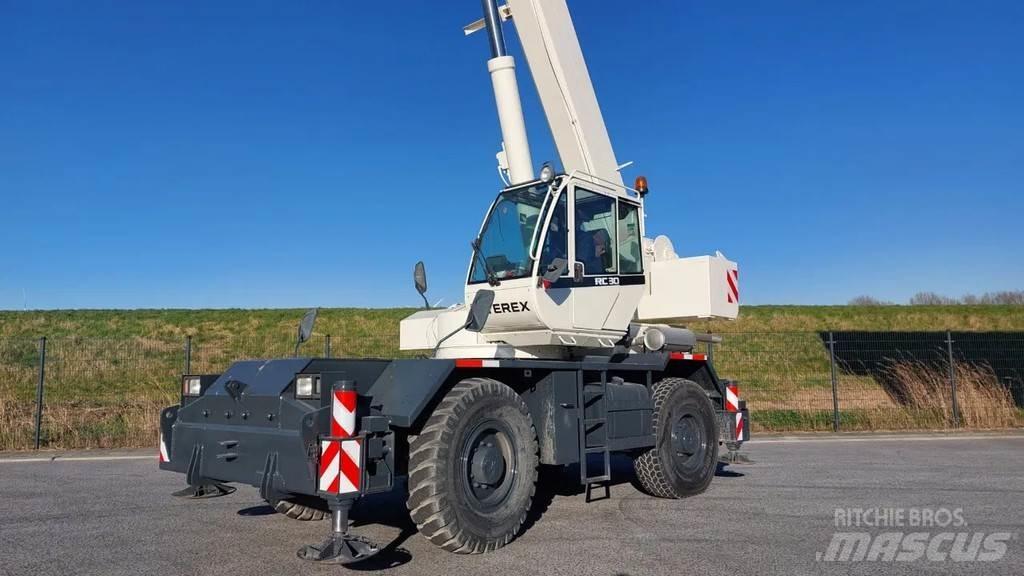 Terex RC30-1 Macara teren accidentat