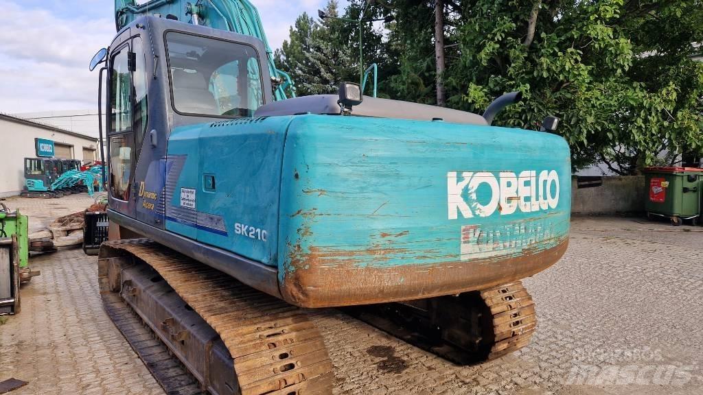Kobelco SK210 Excavatoare pe șenile
