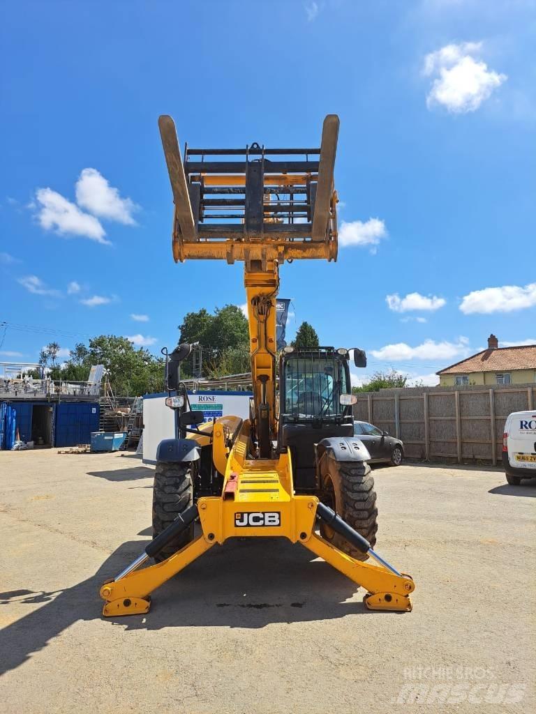 JCB 535 V 125 Stivuitoare telescopice