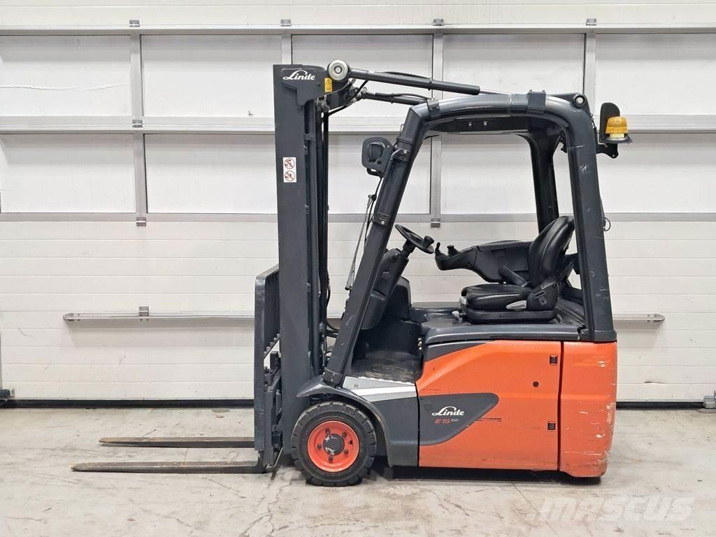 Linde E15-02 Stivuitor electric