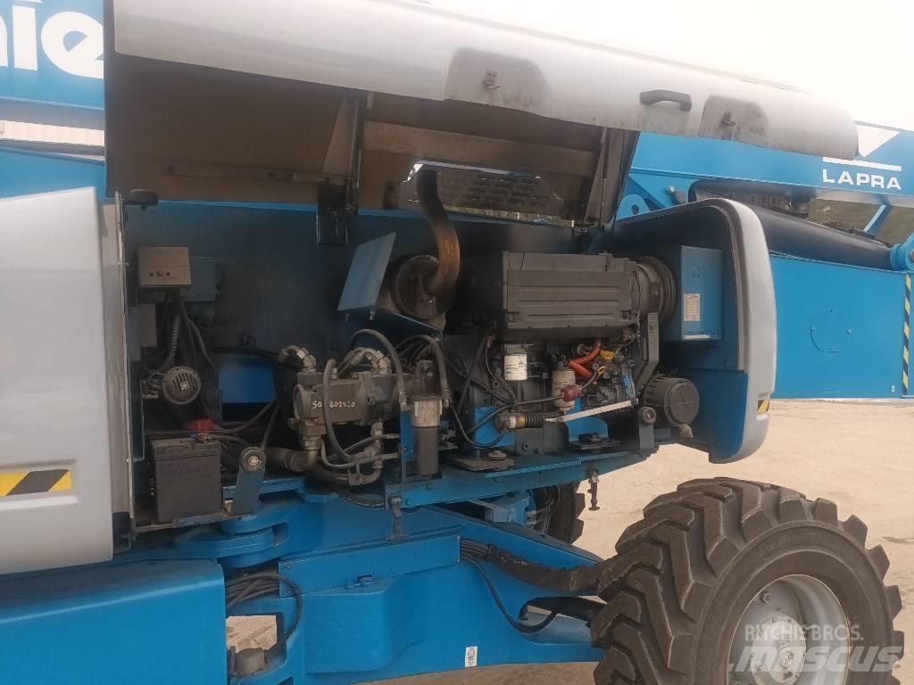 Genie Z 135/70 RT Nacele cu brat articulat