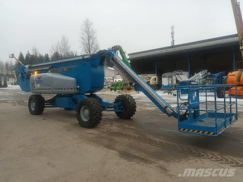 Genie Z 135/70 RT Nacele cu brat articulat