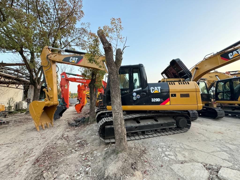CAT 320D2L Excavatoare pe șenile
