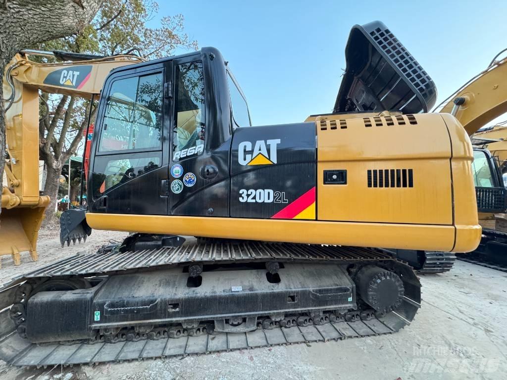 CAT 320D2L Excavatoare pe șenile
