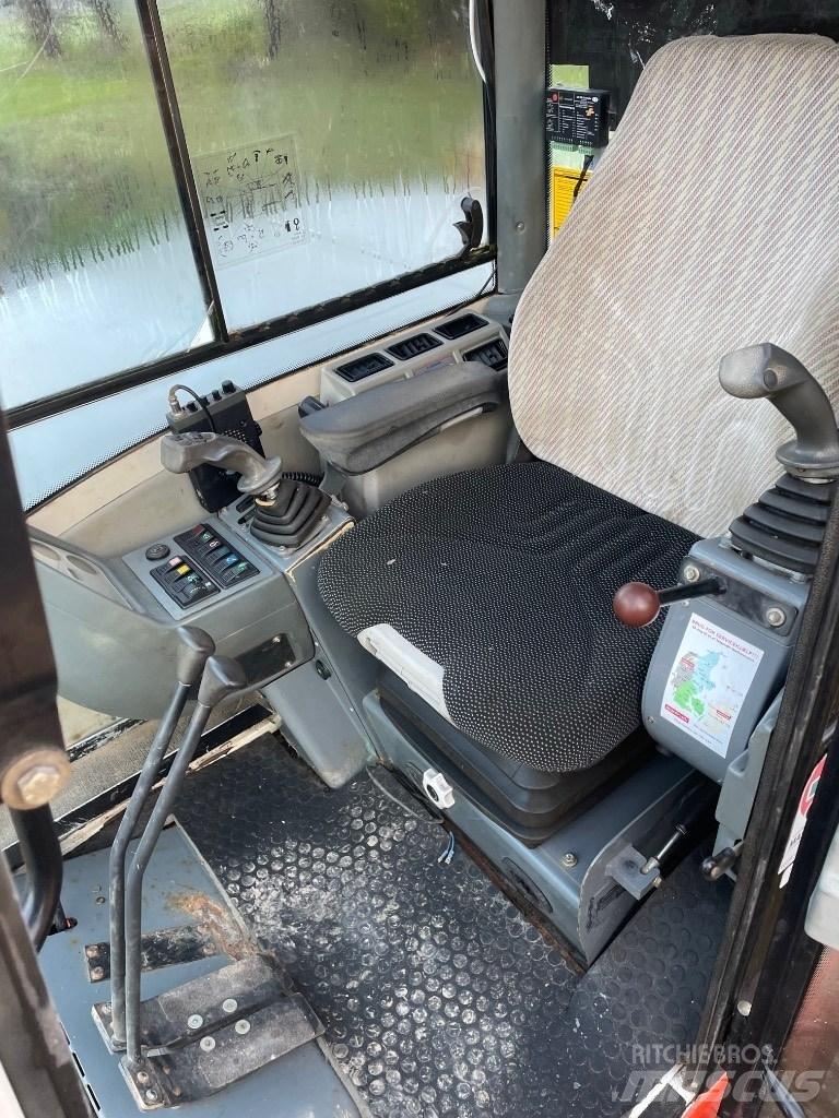 Terex TC125 Excavatoare pe șenile
