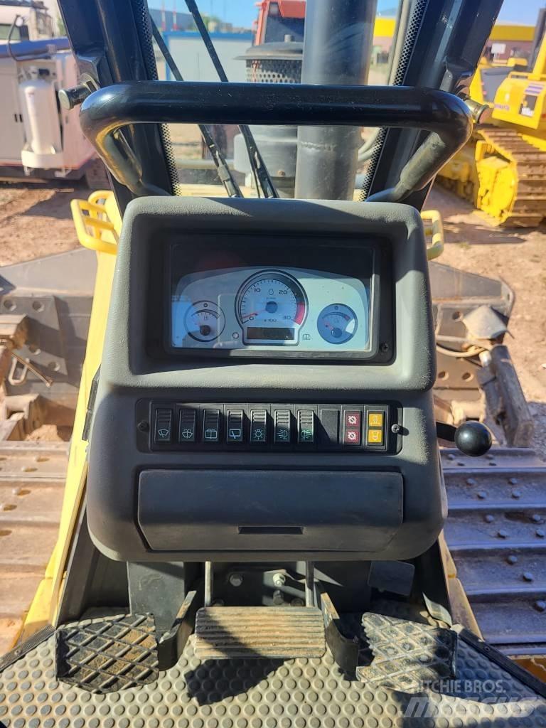 New Holland D 180 Buldozere pe senile