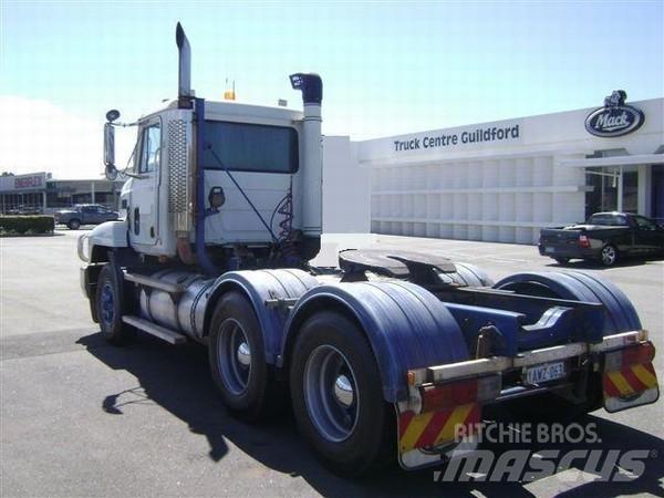 Mack Fleetliner Autotractoare