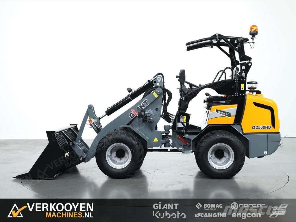 GiANT G2500 HD Incarcator pe pneuri