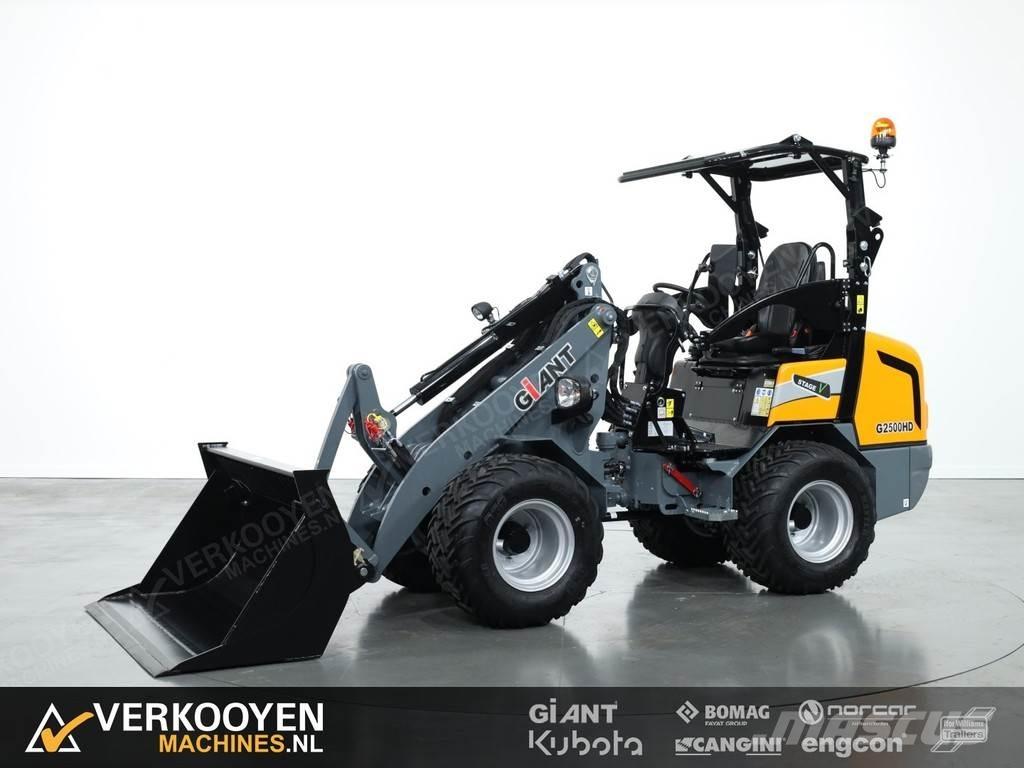 GiANT G2500 HD Incarcator pe pneuri