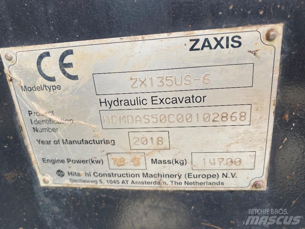 Hitachi ZX 135 US-6 Excavatoare pe șenile
