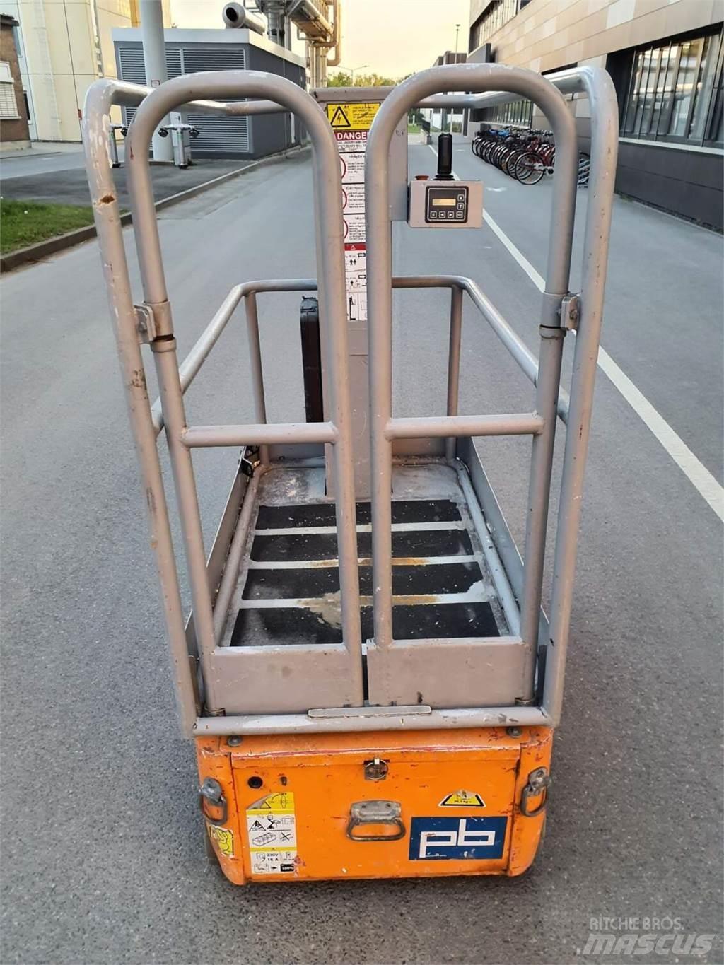 Manitou 60 V (01206) Ascensoare verticale catarg