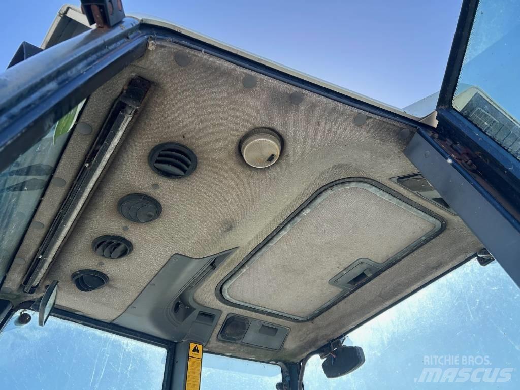 New Holland 7740 Tractoare
