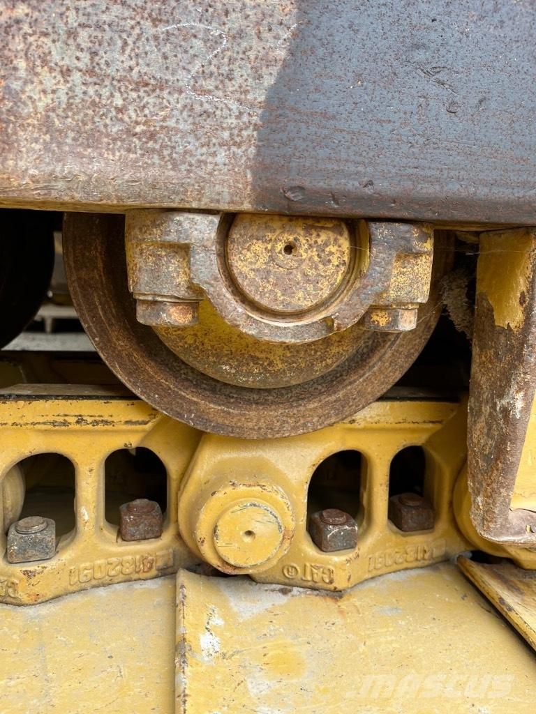 CAT D 6 T LGP Buldozere pe senile