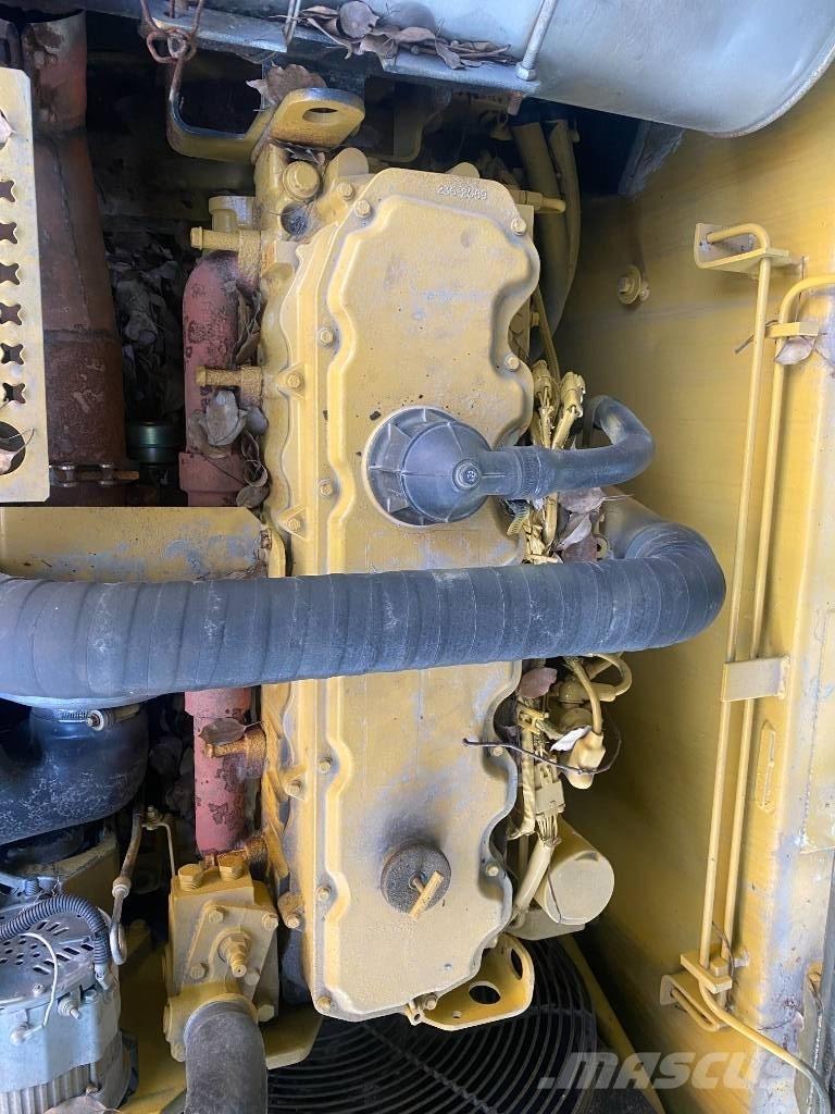 CAT 325 CL Excavatoare pe șenile
