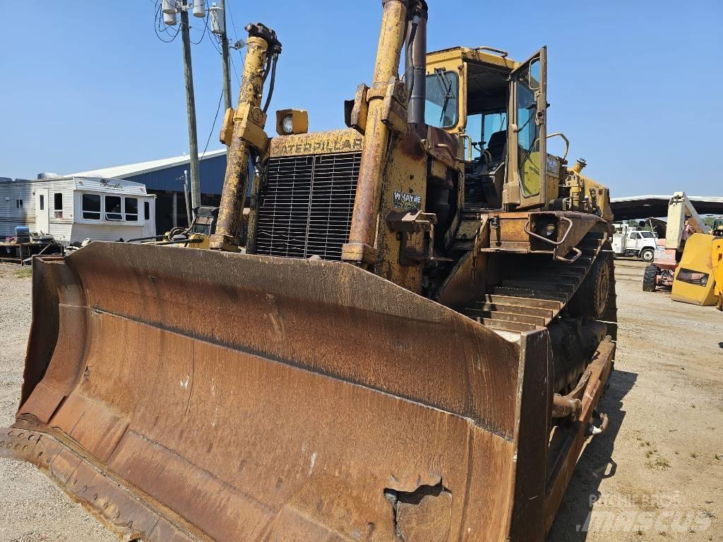 CAT D 8 L Buldozere pe senile