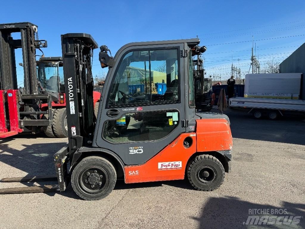 Toyota 02-8FDF30 Stivuitor diesel