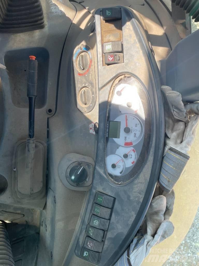 New Holland B 110 C Buldoexcavatoare