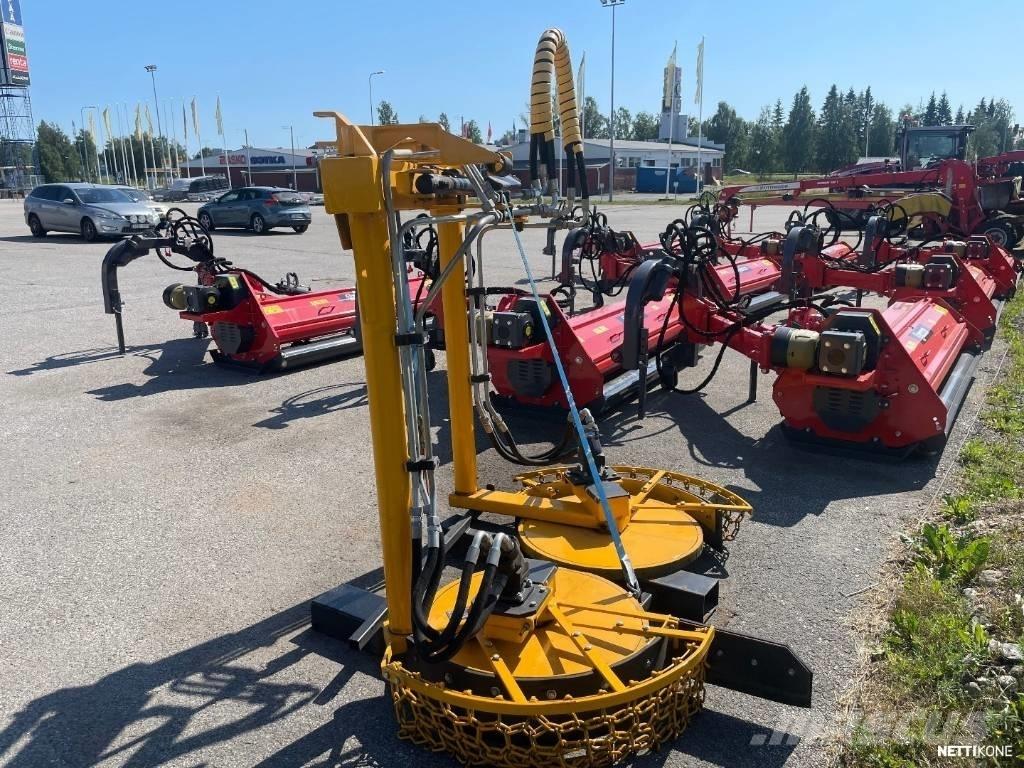  Hinnagård T125B Utilaje întreţinere terenuri - Altele