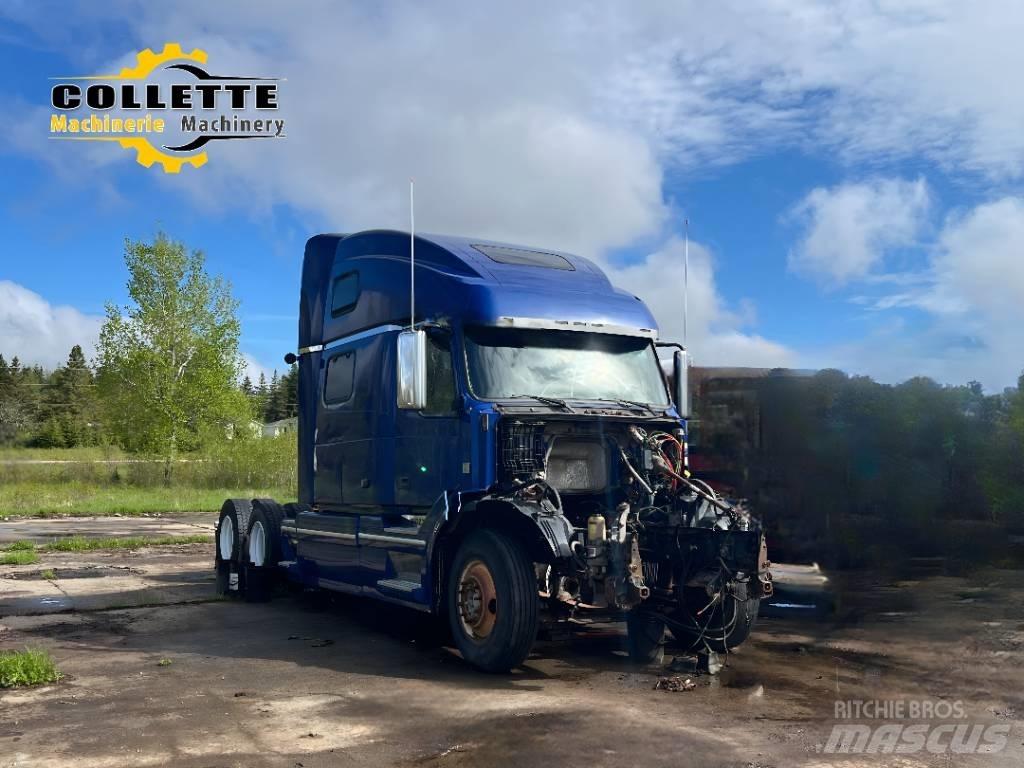 Volvo VNL 64 Autotractoare