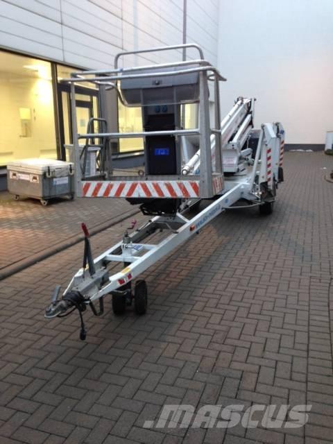 Dino 210 XT Platforme aeriene montate pe remorca
