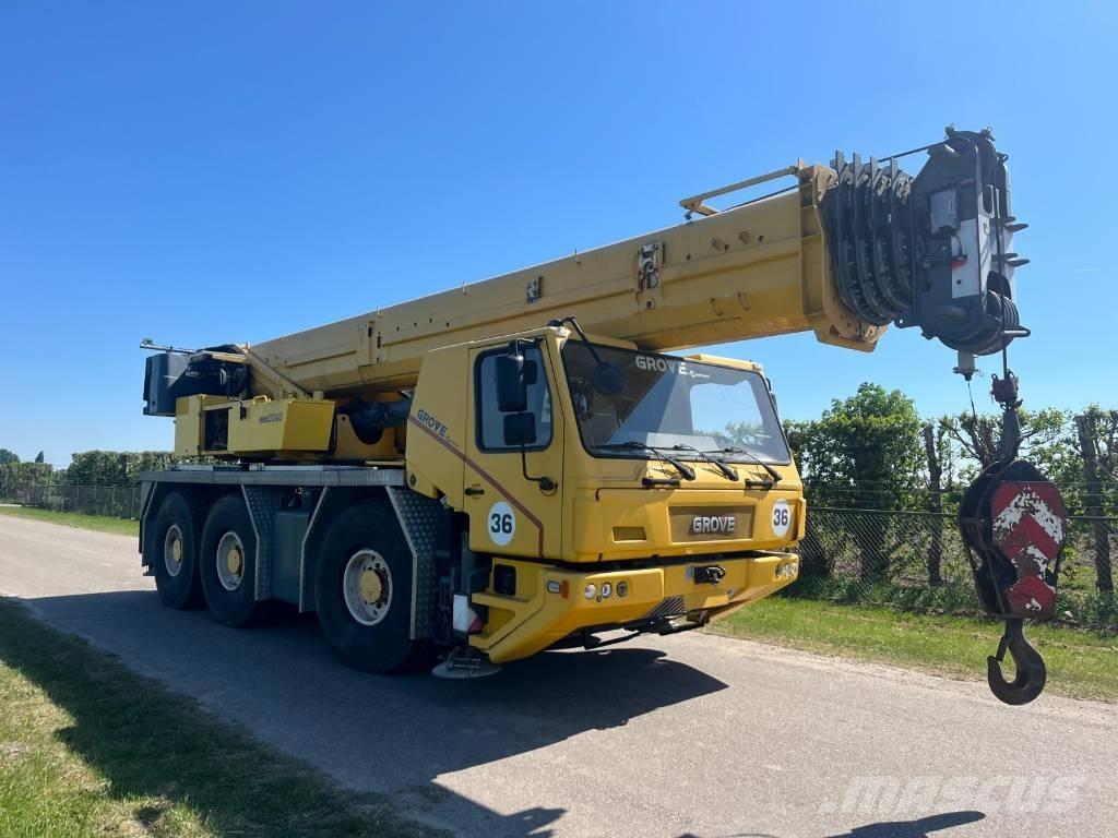 Grove GMK 3060 Macara pentru orice teren