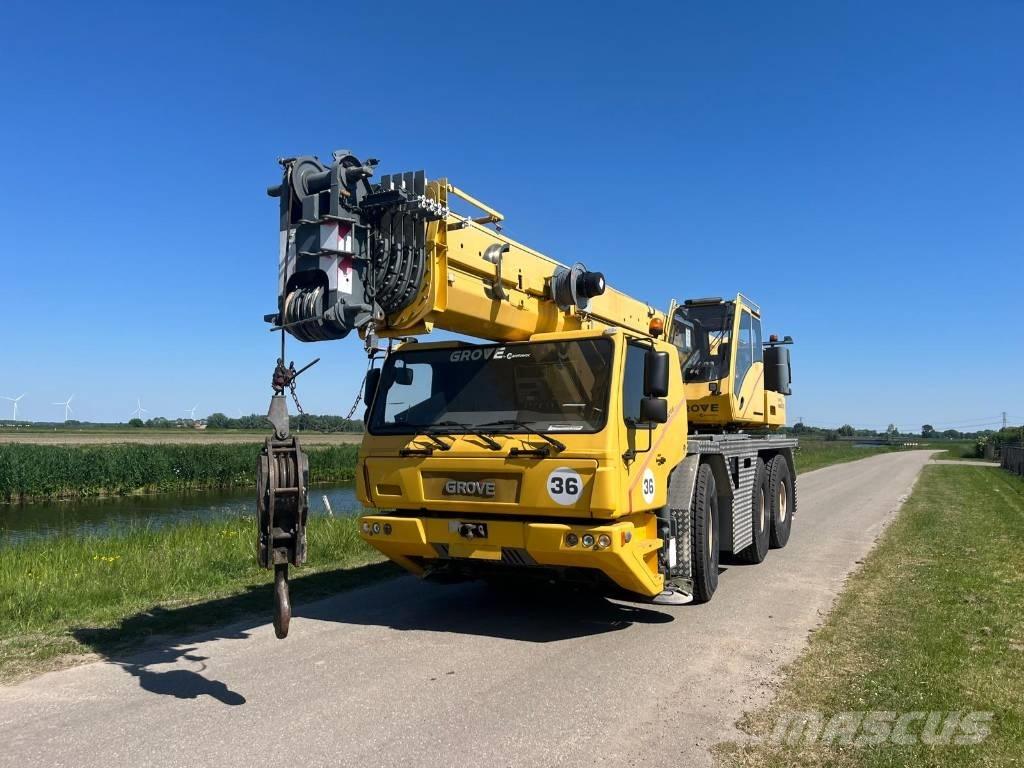 Grove GMK 3060 Macara pentru orice teren