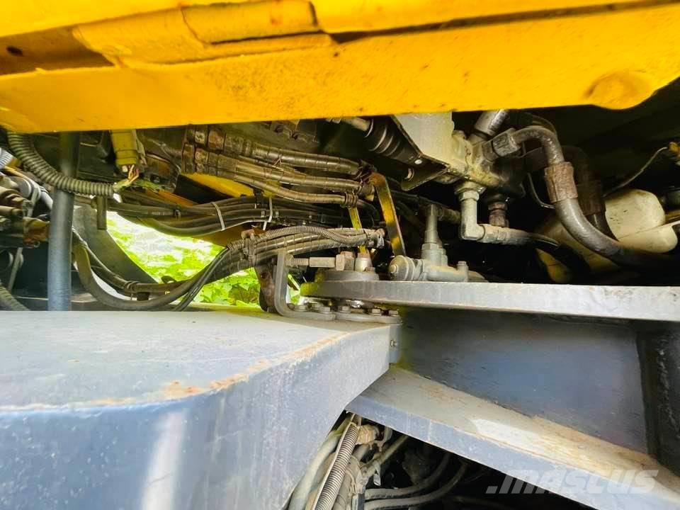 Komatsu wa470 Incarcator pe pneuri