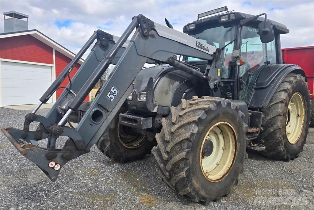 Valtra N141 HiTech Tractoare