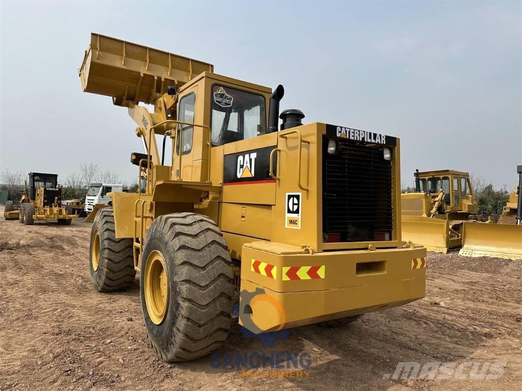 CAT 966 C Incarcator pe pneuri
