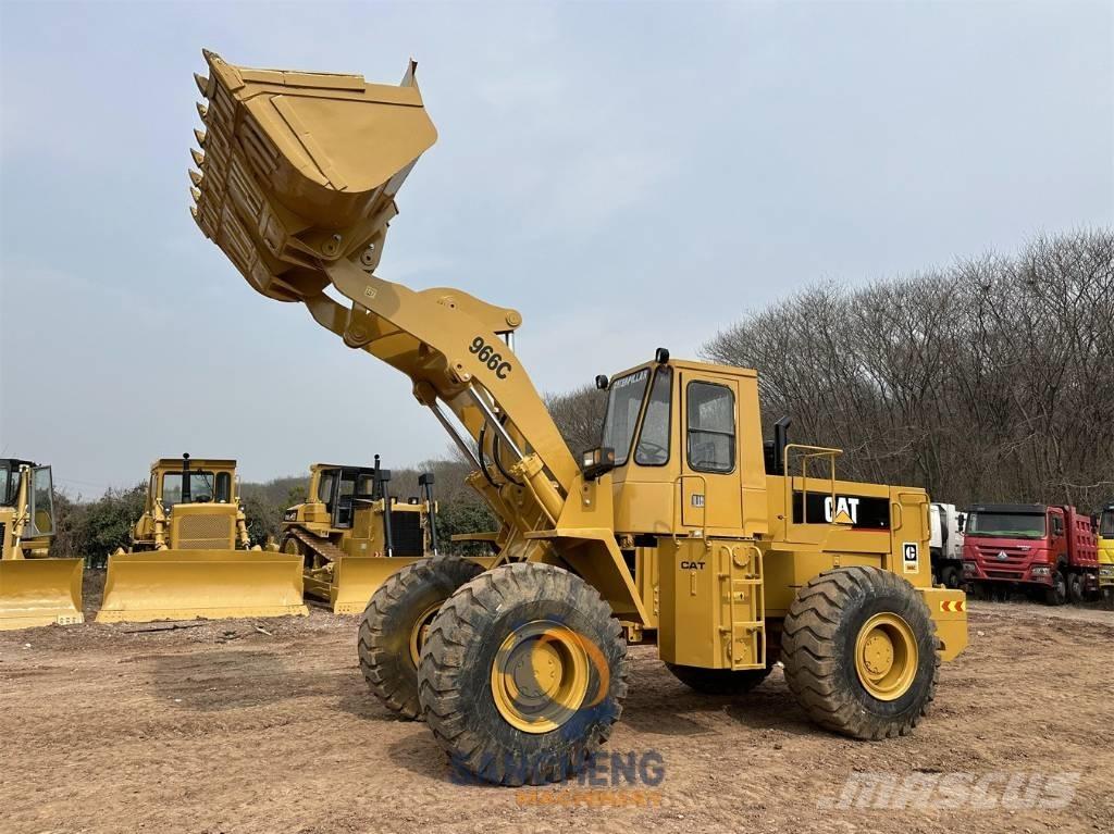 CAT 966 C Incarcator pe pneuri