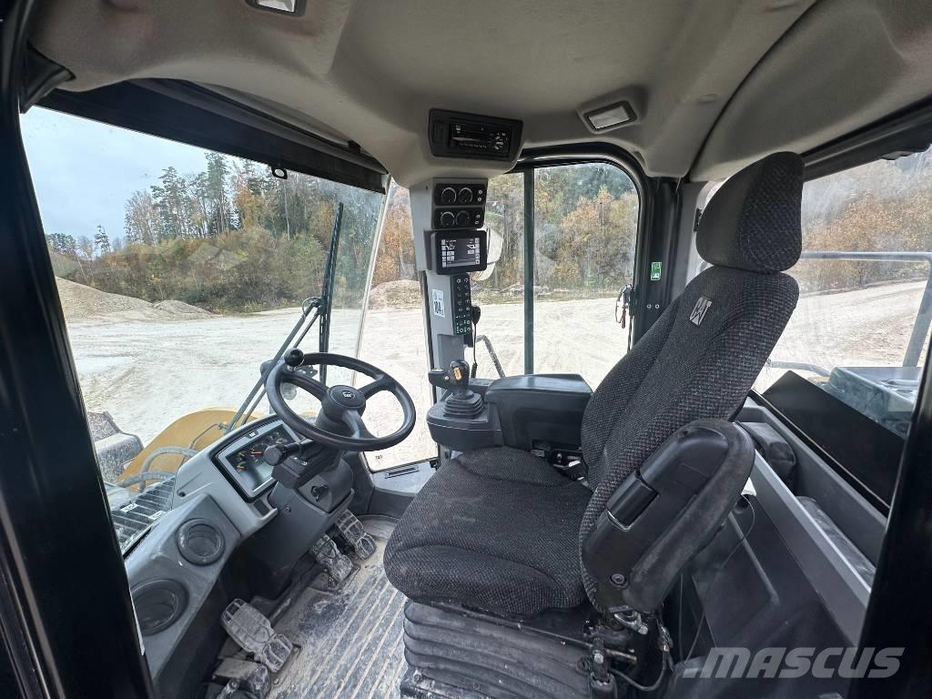 CAT 950 M Incarcator pe pneuri