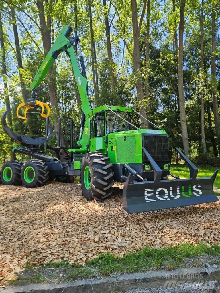 Equus 605 6WDC Utilaje de manevrarea a bustenilor