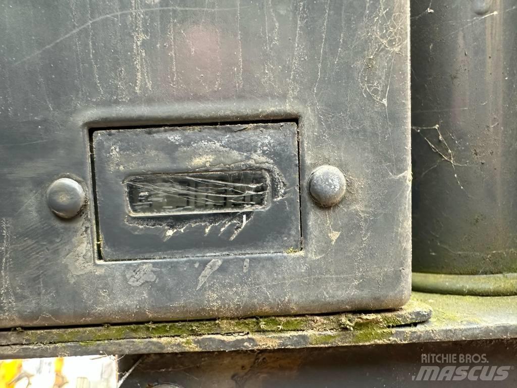 Terex TA9 Minitractor de teren