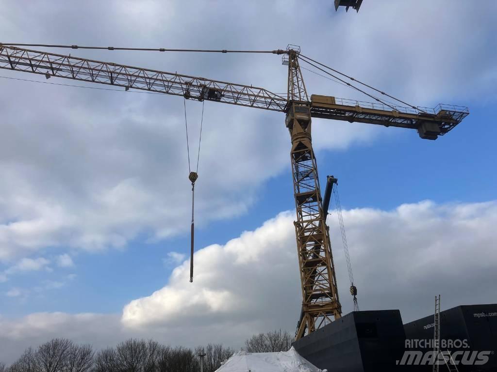 Liebherr 301C Macarale turn