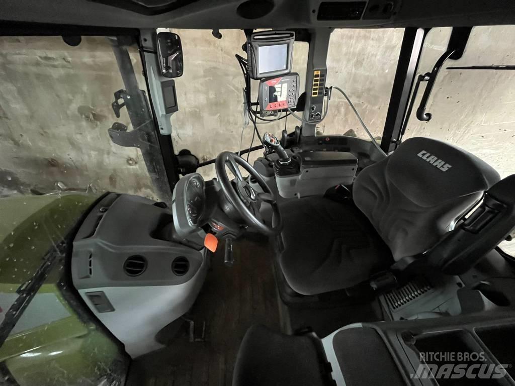CLAAS Arion 460 Tractoare