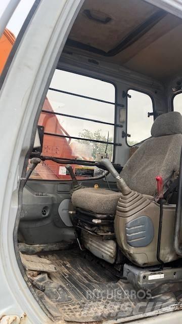 Hitachi EX 120-5 Excavatoare pe șenile
