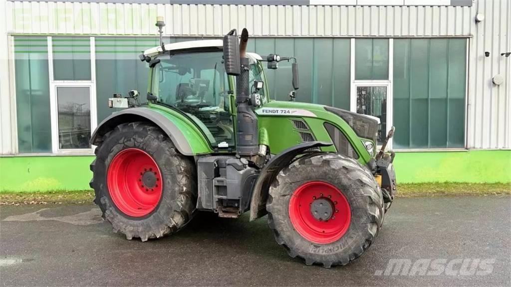 Fendt 724 vario s4 Tractoare