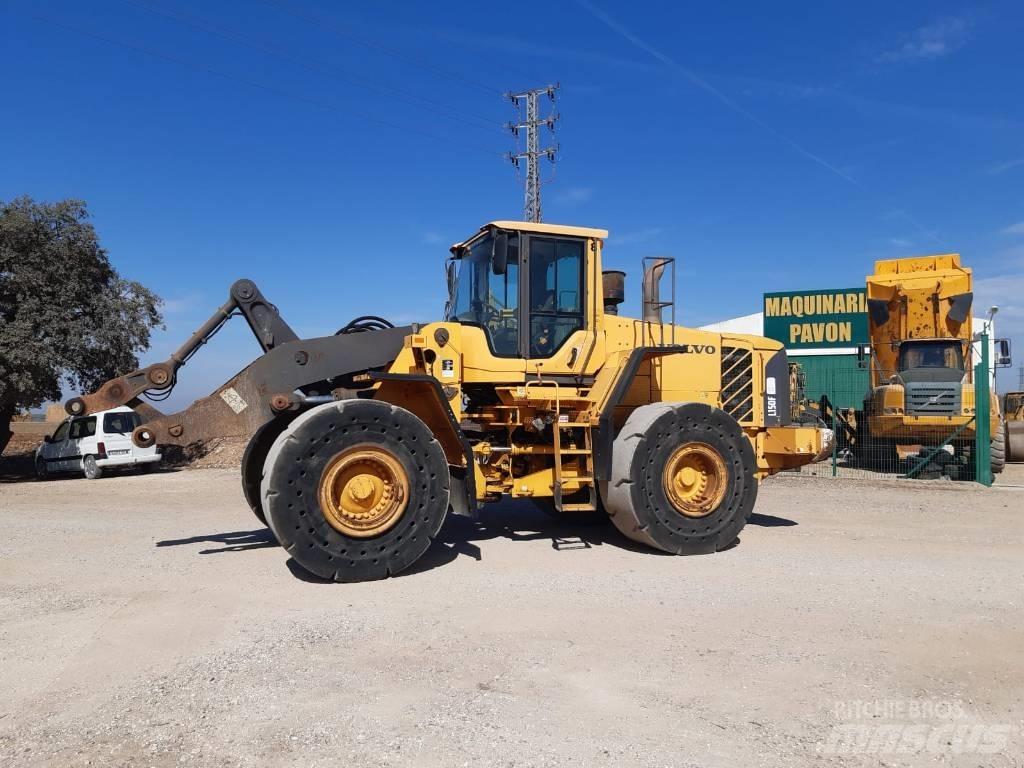 Volvo L 150 F Incarcator pe pneuri