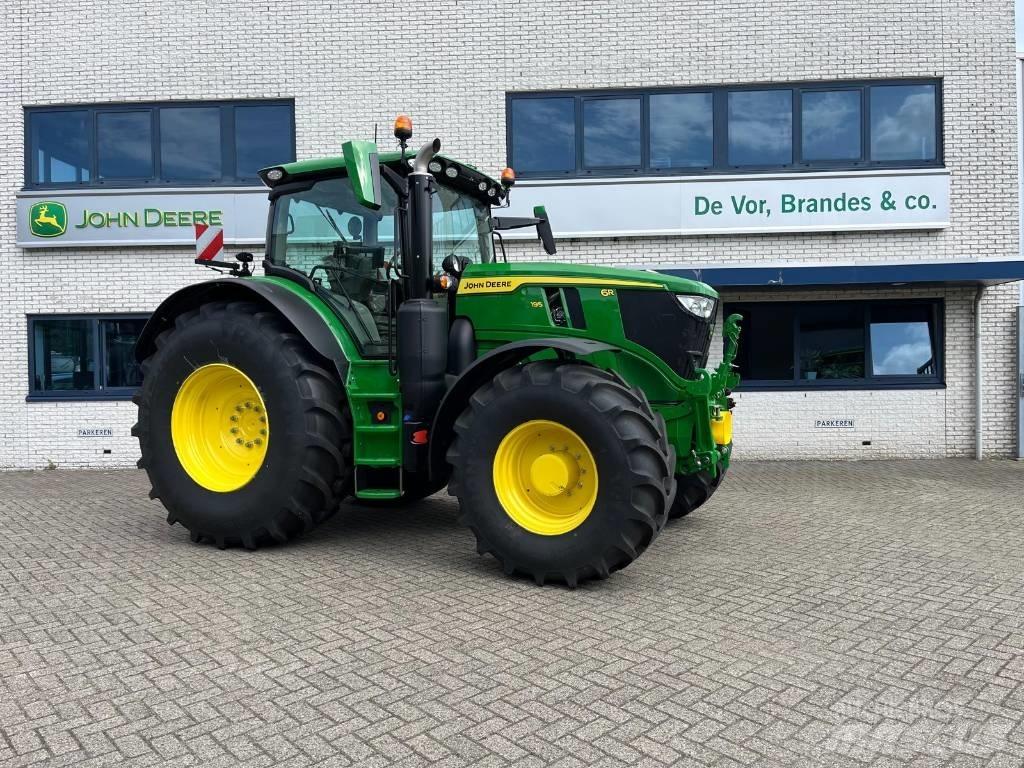 John Deere 6R195 Tractoare
